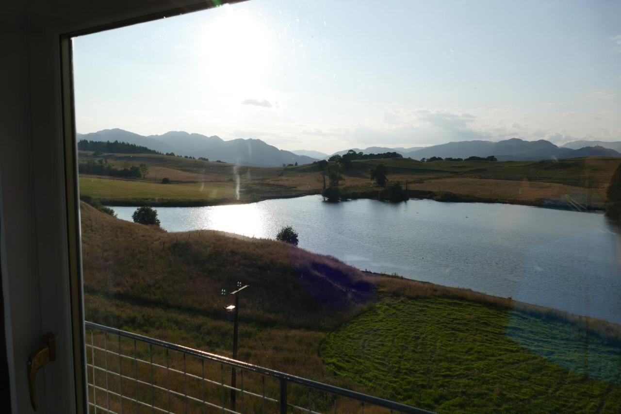 Appartamento The Annexe At Loch View Farm Crieff Esterno foto